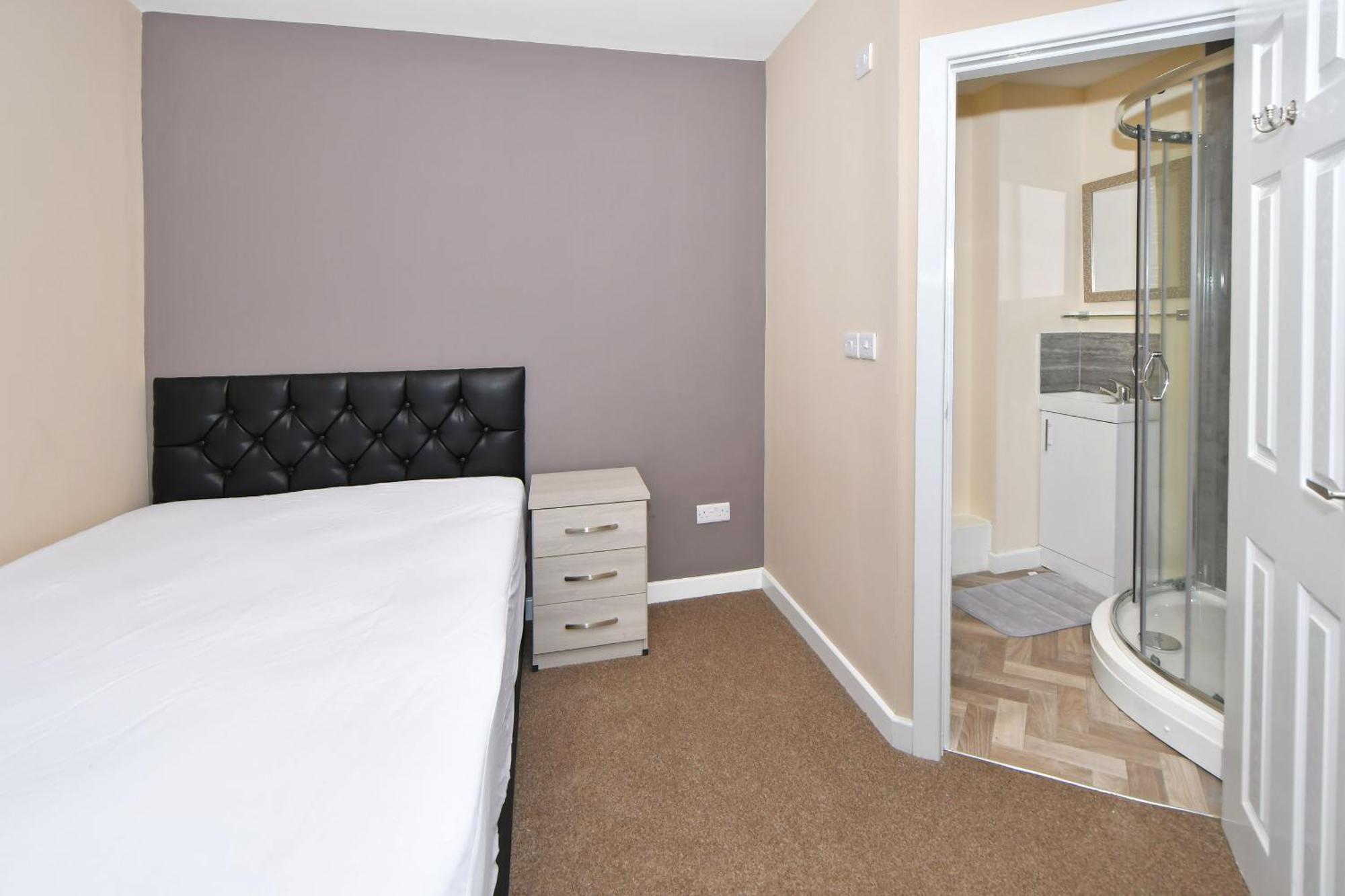 Townhouse At Alton Street Crewe Otel Dış mekan fotoğraf